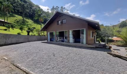 Chácara / sítio com 6 quartos à venda no Ribeirão Ferro, Benedito Novo , 150 m2 por R$ 1.500.000
