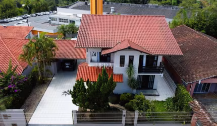 Casa com 4 quartos à venda no Salto, Blumenau , 258 m2 por R$ 1.790.000