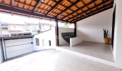 Casa com 3 quartos à venda em Água Verde, Blumenau , 103 m2 por R$ 498.000