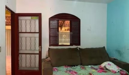 Casa à venda, São Jorge com 3 quartos e 03 vagas de garagem no valor de 280 Mil