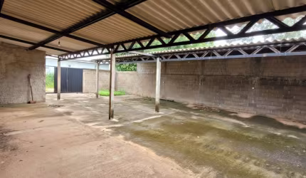 TERRENO COMERCIAL COM GALPÃO.