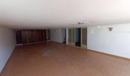 Casa com 5 dormitórios, 337 m² - venda por R$ 850.000,00 ou aluguel por R$ 5.243,49/mês - Centro - Uberaba/MG