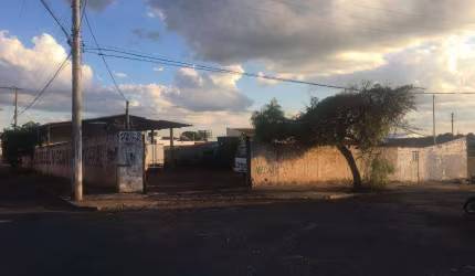 Galpão comercial para locação, Recreio dos Bandeirantes, Uberaba.