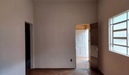 Casa com 3 dormitórios para alugar, 119 m² por R$ 1.300,00/mês - São Benedito - Uberaba/MG
