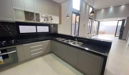 Casa à venda, 216 m² por R$ 1.600.000,00 - Estância dos Ipês - Uberaba/MG