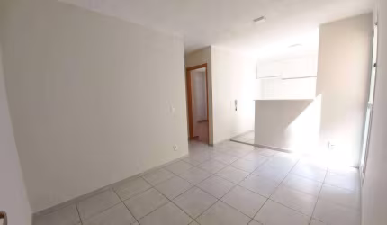 Apartamento com 2 dormitórios à venda, 46 m² por R$ 140.000,00 - Recreio dos Bandeirantes - Uberaba/MG
