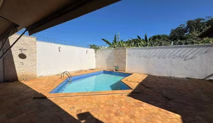 Casa à venda, 277 m² por R$ 1.000.000,00 - Estados Unidos - Uberaba/MG