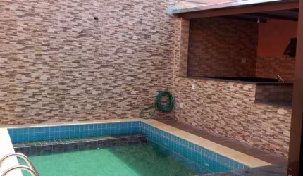 Casa e quartos no Costa Telles