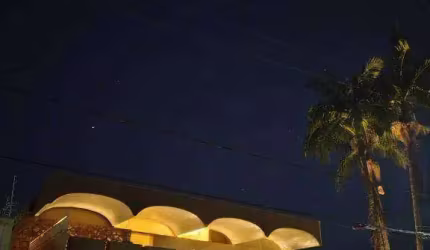 Casa com 5 dormitórios, 250 m² - venda por R$ 3.000.000,00 ou aluguel por R$ 9.800,00/mês - Morada das Fontes - Uberaba/MG