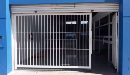 Galpão, 460 m² - venda por R$ 1.800.000 ou aluguel por R$ 8.235/mês - Conjunto Manoel Mendes - Uberaba/MG