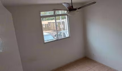 Apartamento com 2 dormitórios para alugar, 49 m² por R$ 1.403,49/mês - Conjunto Manoel Mendes - Uberaba/MG
