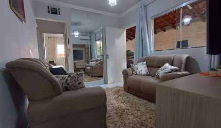 Casa em condomínio
