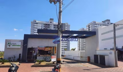 Apartamento com 2 dormitórios para alugar, 62 m² por R$ 1.162,67/mês - Jardim Libânio - Uberaba/MG