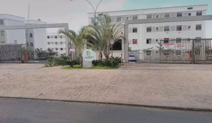 Apartamento com 2 dormitórios à venda, 10 m² por R$ 160.000,00 - Fabrício - Uberaba/MG