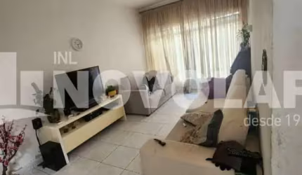 Sobrado à Venda em Santana com 2 Dormitórios, 160m² de Área Útil