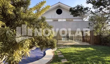 Casa deslumbrante na Lapa: viva próximo ao Parque Villa Lobos em grande estilo