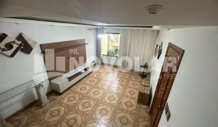 Espaçoso Sobrado de 3 Dormitórios na Vila Maria - Terreno de 165m² e 137m² de Área Construída