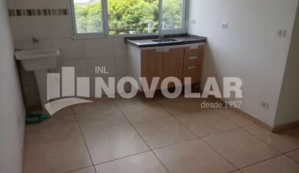 Apartamento no Bairro do Limão  com  2 dormitórios