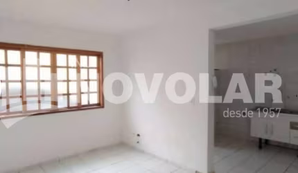 Sobrado em Condomínio Fechado na Vila Guilherme com 3 dormitórios sendo 1 suíte e 1 vaga de garagem