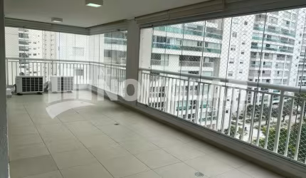 Apartamento no Alto da Mooca - 202m² de sofisticação e conforto!