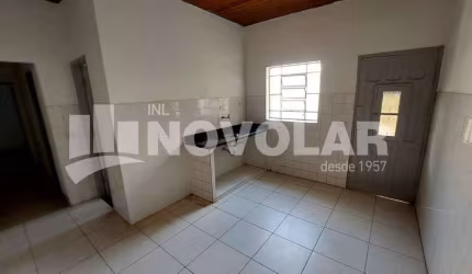 Casa Térrea  no bairro da Vila Maria,  1 dormitório  e sala