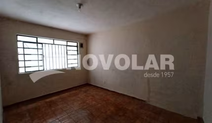 Casa Térrea no Bairro da Vila Sabrina  com 1 Dormitório