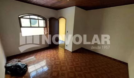 Casa Térrea com Quintal na Vila Maria ? 2 Dormitórios