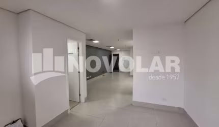 Sala Comercial na Água Fria com 2 Banheiros 1 vaga