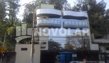 Prédio Comercial em Santana