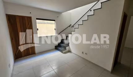 Sobrado em Condomínio na Vila Maria- 2 dormitório e 2 vagas