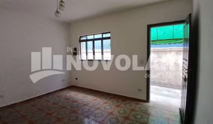 Casa Térrea no Parque Novo Mundo-1 dormitório e 1 vaga