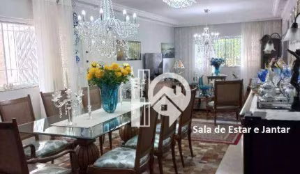Linda e espaçosa Casa a Venda na Parada Inglesa perto do metrô, 3 dormitórios suítes, 201,54m2 Construídos e 144,44 de Terreno