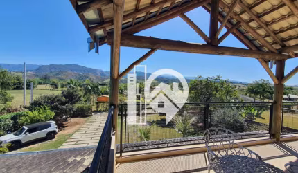 Oportunidade! Chácara com 4 dormitórios à venda, 1300 m² - Mandú - Pindamonhangaba/SP