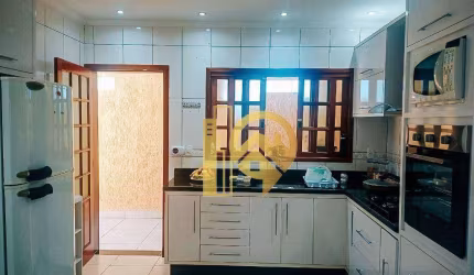 Casa 2 dormitórios à venda, 153 m² - Villa Branca- Jacareí/SP