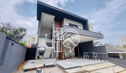 Casa com 4 dormitórios à venda, 260 m² - Urbanova - São José dos Campos/SP