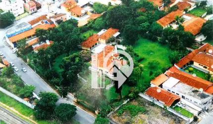 Oportunidade Única! Terreno à venda, Centro de Pindamonhangaba!