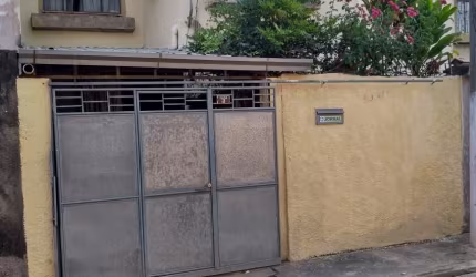 CASA DUPLEX COM 2 QUARTOS - NOVA IGUAÇU