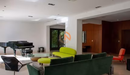 Casa estilo Americana no Jardim Europa, 6 suítes, 8 banh, 4 vagas