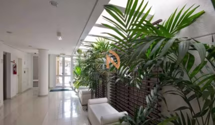 Apartamento com 2 suítes no Edifício Evidenza, 80m², 2 vagas, próximo ao Hospital Santa Maria.