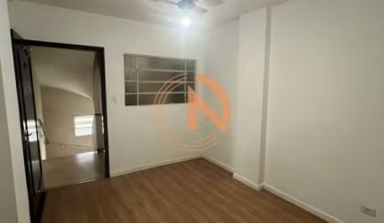 Apartamento Reformado com 2 Dormitórios, Móveis Planejados e Excelente Localização Próximo ao Metrô