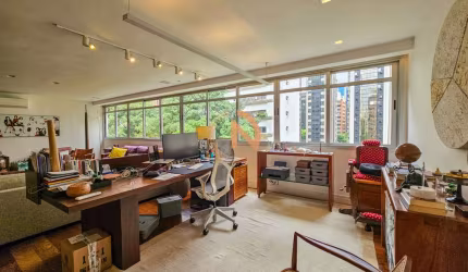 Excelente apartamento recém reformado no Jardim Europa