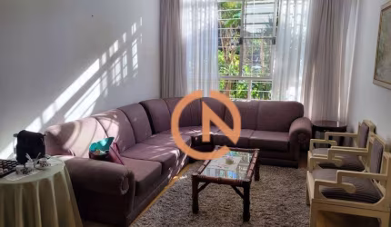 Casa de Vila na Vila Nova Conceição 3 quartos, 1 suíte, 2 vagas de garagem, Com Quintal
