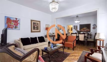 Apartamento com baixíssimo valor de condomínio! 3 quartos, 126 m2 no Jardim América!