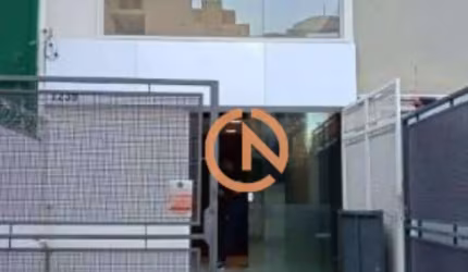 Sobrado em Moema com 1 Vaga na frente! Excelente Localização