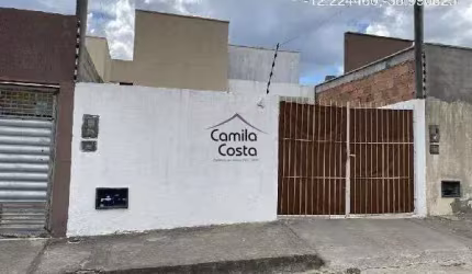 Casa à venda no bairro Gabriela - Feira de Santana/BA