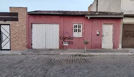 Casa à venda no bairro Centro - Jacobina/BA
