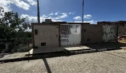Casa à venda no bairro Centro - Conceição do Jacuípe/BA