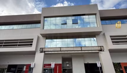 Sala Comercial Ampla à Venda