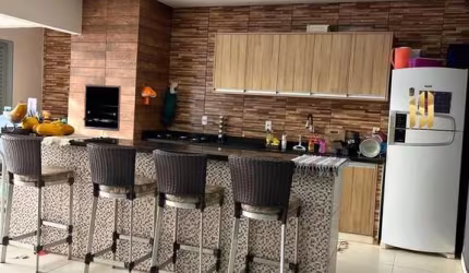 Casa em condomínio fechado com 3 quartos à venda na Avenida das Palmeiras, sem número, Jardim Imperial, Cuiabá, 100 m2 por R$ 580.000