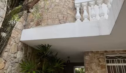 SOBRADO NA VILA MEDEIROS